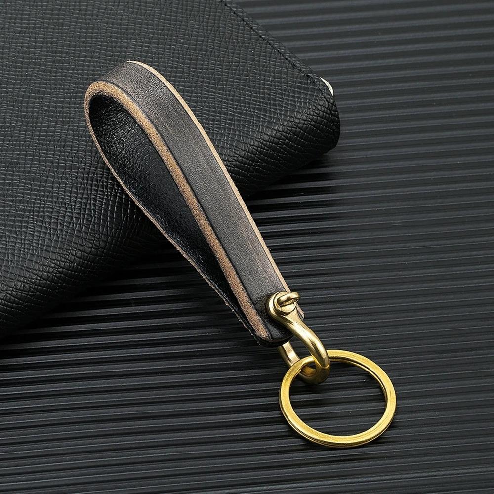 1PC Retro Leather Car Keychain Accessories Creative Brass Horseshoe Buckle Leather Wipe Color Pendant Keyring Lanyard