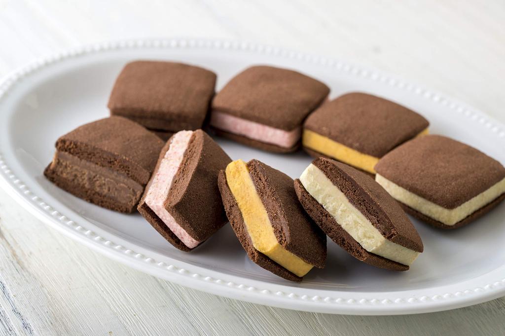 Ginza Sembikiya Ginza Baked Chocolate Sable (8 Pieces) Gift Set of Baked Goods, Chocolate, and Fruit