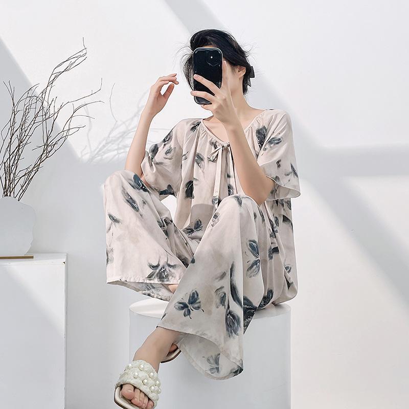 1011 new pajamas women's summer cotton and silk thin short-sleeved trousers set can be worn outside spring and autumn large-size loungewear