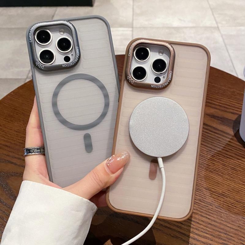 Матовый прозрачный чехол с металлическим кольцом для объектива для iPhone 16 15 14 Plus 13 12 11 Pro Max Stripe Magnetic Wireless Charger Cover