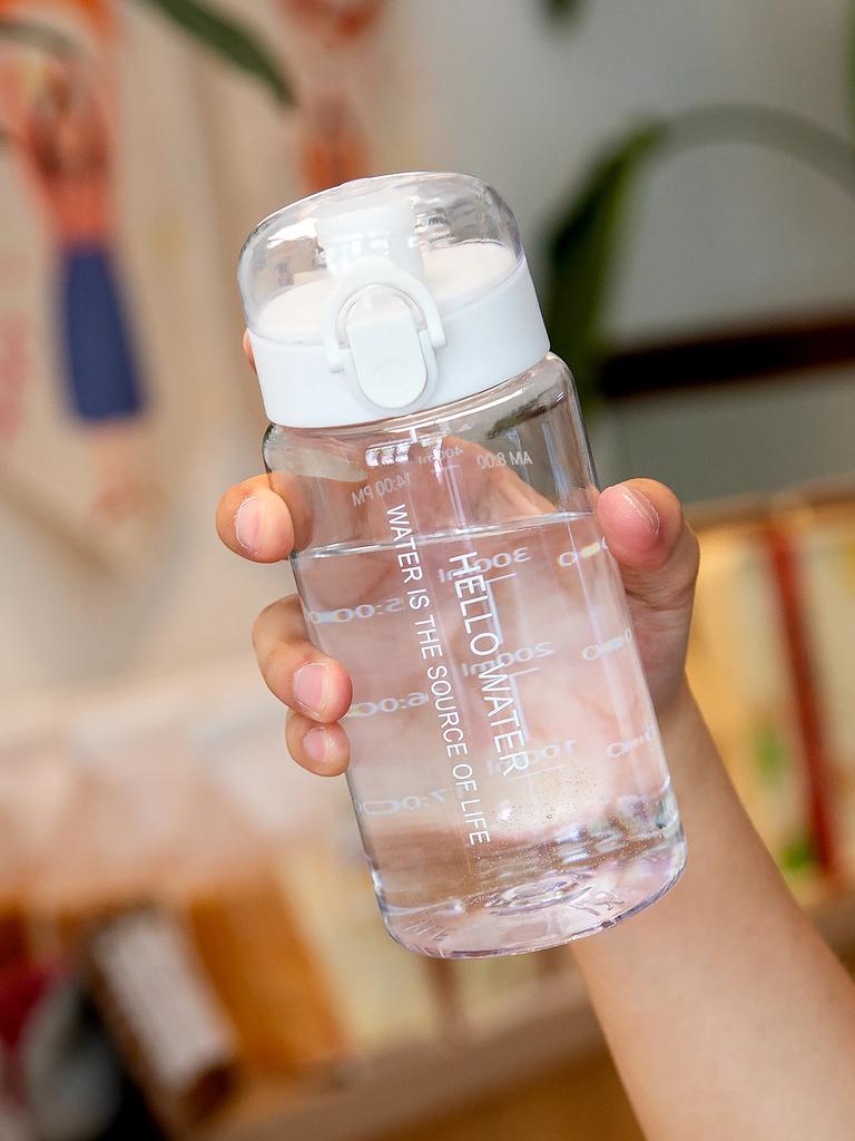 550 мл Прозрачная бутылка для воды Чашка для воды для мужчин женщин студентов С фильтром и защитой от падения Со шкалой Спортивная портативная бутылка