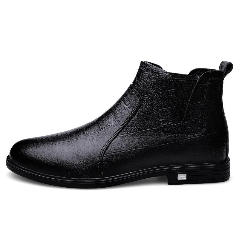 2025 New Chelsea Shoes Men Genuine Leather Boots Fur Winter Men Fashion Ankle Boots Business Casual Man Snow Boots Work Shoes