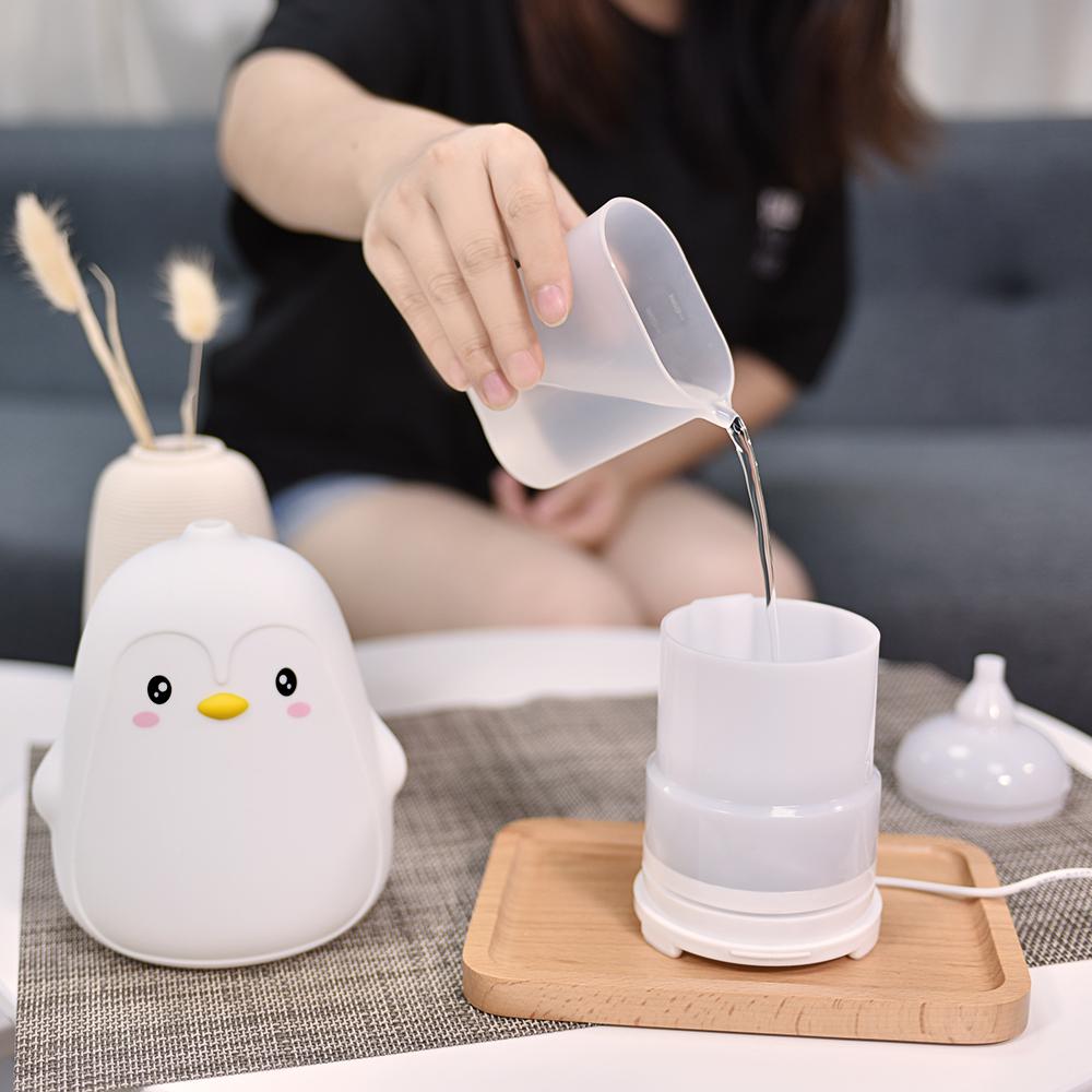 100ML LED Mini 7 Colors Change Cute Penguin Shape Air Humidifier Night Light Aroma Diffuser