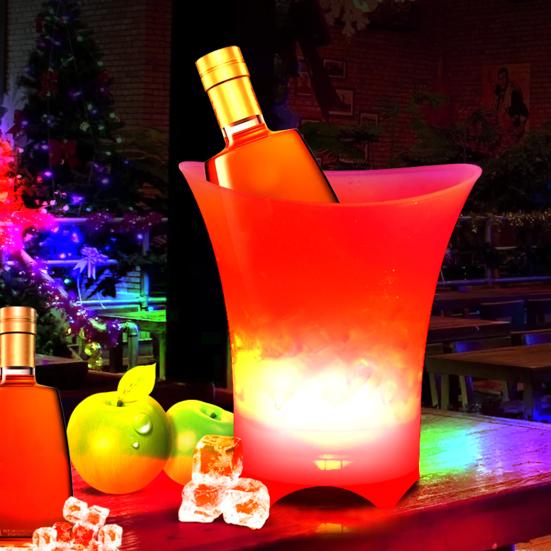 Ведро для льда со светодиодной подсветкой, 5 л, большая емкость, автоматическое, 7 цветов, ведро для льда с подсветкой, питание от батареи, вечеринка/дом/бар/КТВ, клуб, ведро для вина, ведро для льда, контейнер для пивных напитков