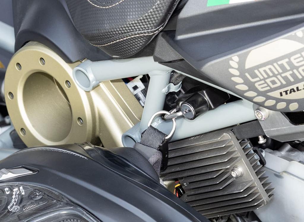 Kijima Bike Parts замок для шлема сталь черный цвет ITALJET DRAGSTER125/200HZZ-05000