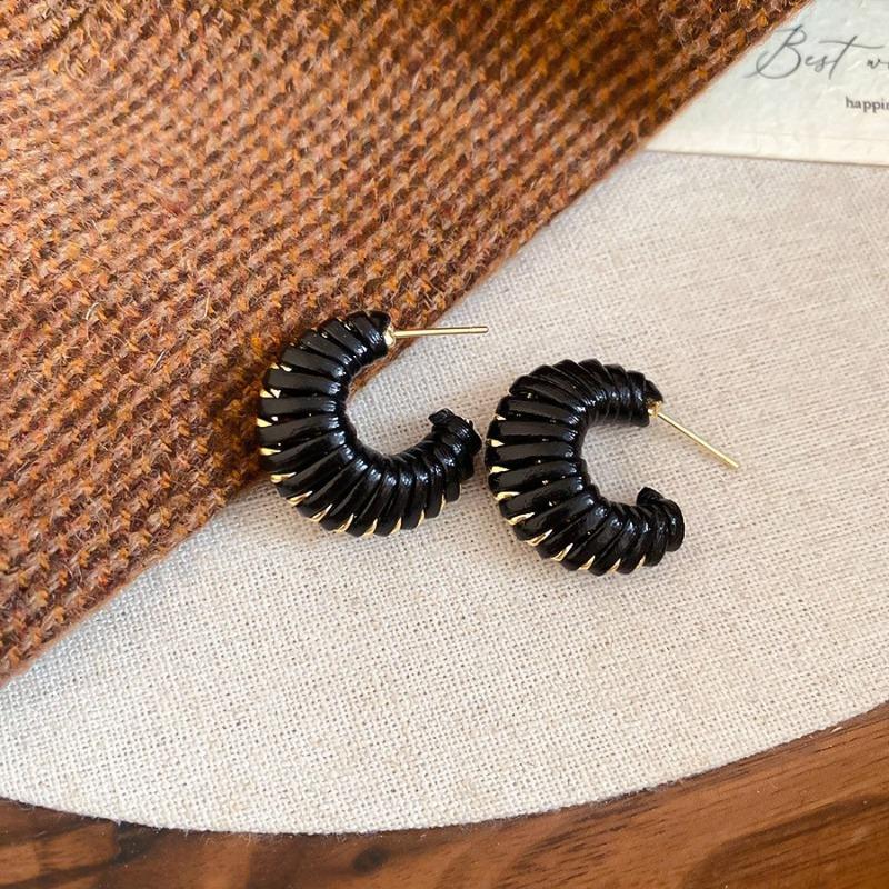 Геометрические серьги-пусеты из серебряной иглы и черного кристалла, нишевые универсальные серьги, темпераментные, легкая роскошь, премиальные серьги