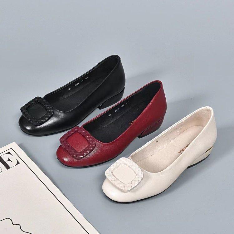 Women Pumps Med Heel Square Toe Pumps Office Lady Leather Shoes Soft Soles Slip On Shoes