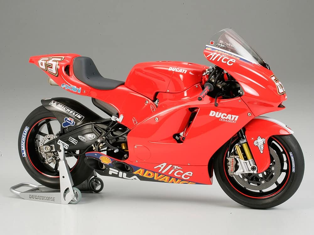 Мотоцикл серии Tamiya Ducati Desmosedici Пластиковая модель 14101 1/12 № 101