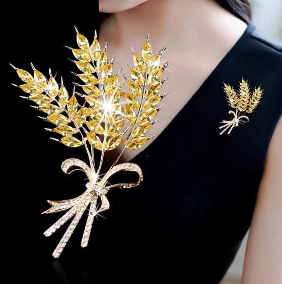 Fashion Alloy Brooch, High-end Chest Flower, Jacket And Suit Brooch