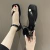 New Summer Korean Version Flat-heeled Toe Pearl Sandals Women's Square Head Open-toed Herringbone Beach Women's Sandals