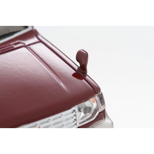 TOMYTEC Tomica Limited Vintage Neo 1/64 Scale LV-N206b Mitsubishi Pajero Mid-Roof Wide VR Red/Beige 1996 Model (Finished Model) 329473