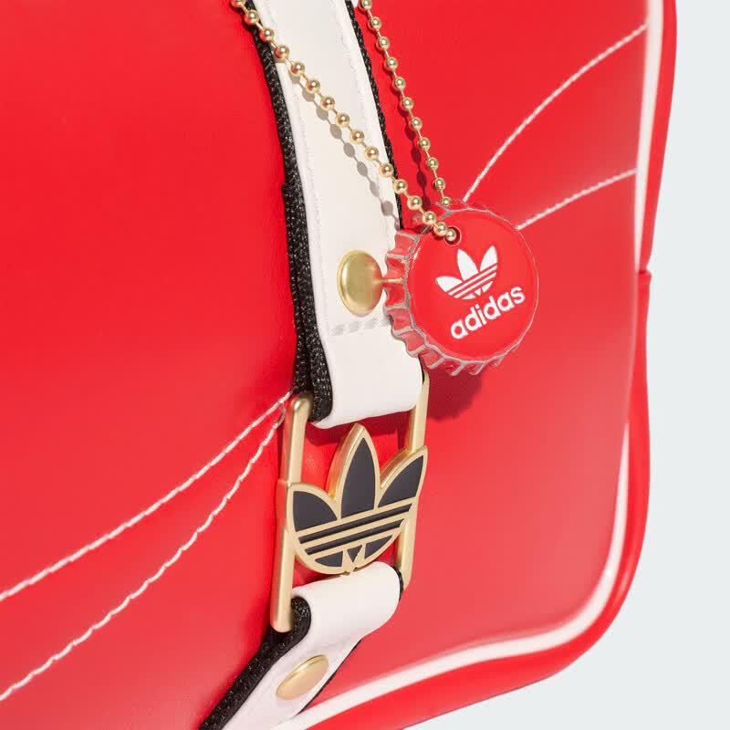 adidas Сумка Originals x Coca-Cola в стиле Дофамин