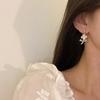 Корейские простые серьги-клипсы в виде ракушки, камелии, розы, без пирсинга, ретро-серьги-клипсы в виде цветка ромашки, без прокола уха