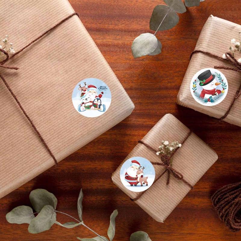 500pcs Merry Christmas Stickers Round Cartoon Seal Labels for Kids Cards Envelopes Gift Tags Boxes Decorative Stationery