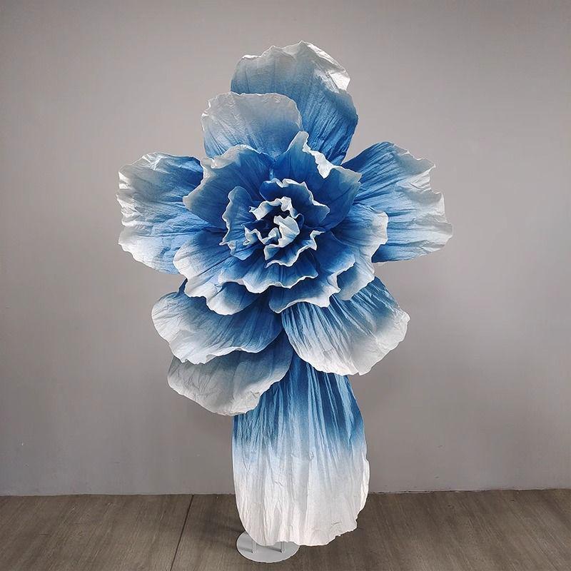 Большое свадебное бумажное цветочное украшение - Плиссированные пластиковые цветы для фона отеля, Гигантские бумажные цветы для фотосессии, Готовое изделие