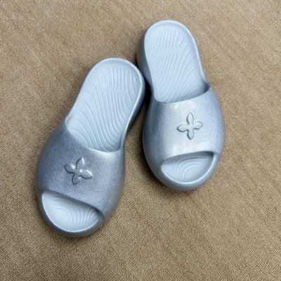 Шлепанцы из ЭВА пены на толстой подошве с цветком-крестом, женские, увеличивающие рост, крутые шлепанцы на одно слово