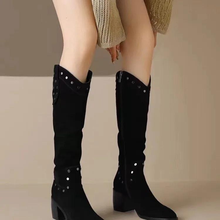 Fashion 2024 New Pointed Toe Chunky Low Heel Knee High Ladies Western Boots Woman Fashion Rivet Long Boots Retro Classic Women's Shoes