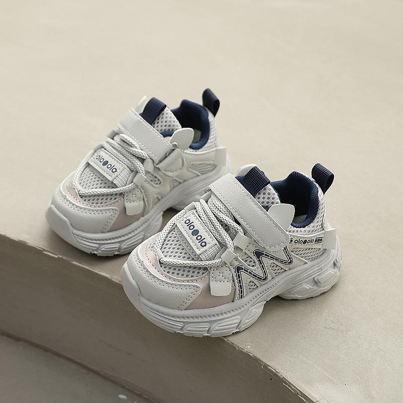 Children's Sneakers2026New Spring and Autumn Children's Shoes for Boys, Stylish and Versatile, Fashionable Outdoor Hiking Shoes for Young Children