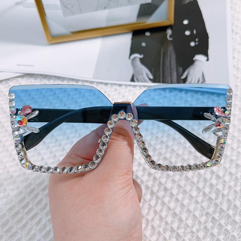 Интегрированные солнцезащитные очки, персонализированные очки без оправы, цельные солнцезащитные очки с большой оправой, инкрустированные бриллиантами для женщин