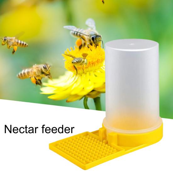 3Pcs Bee Waterers Transparent Visible Bee Drinking Cups Watering Station Beehive Entrance Feeder Beekeeping Equipment