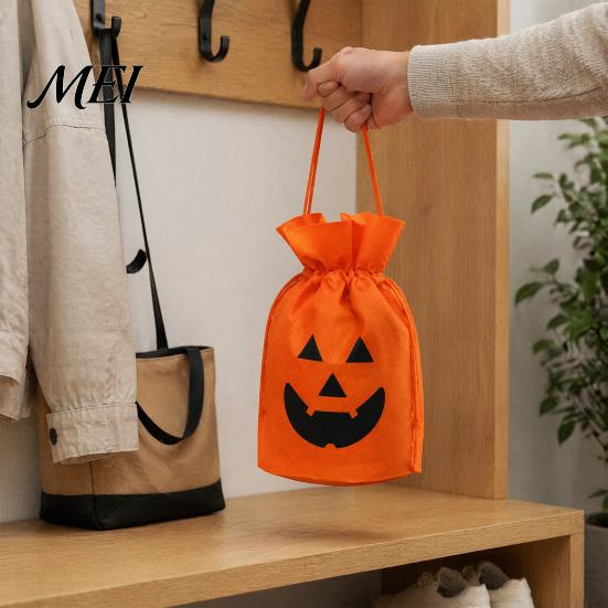 Durable Non-woven Packaging Bags 5 Pcs Halloween Treats Bag, Fabric Pumpkin Candy Holiday Decoration Accessories for Home Drawstring Snack Goodie