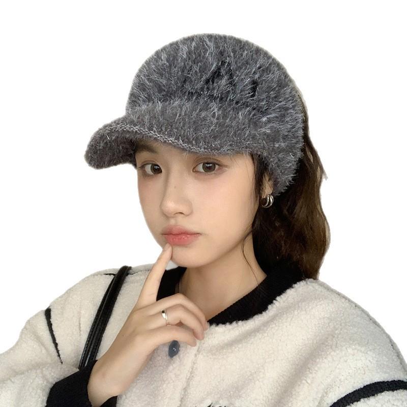 New Winter Plush Ear Protecting Peaked Cap for Women Korean Style Versatile Empty Top Ponytail Warm Baseball Hat