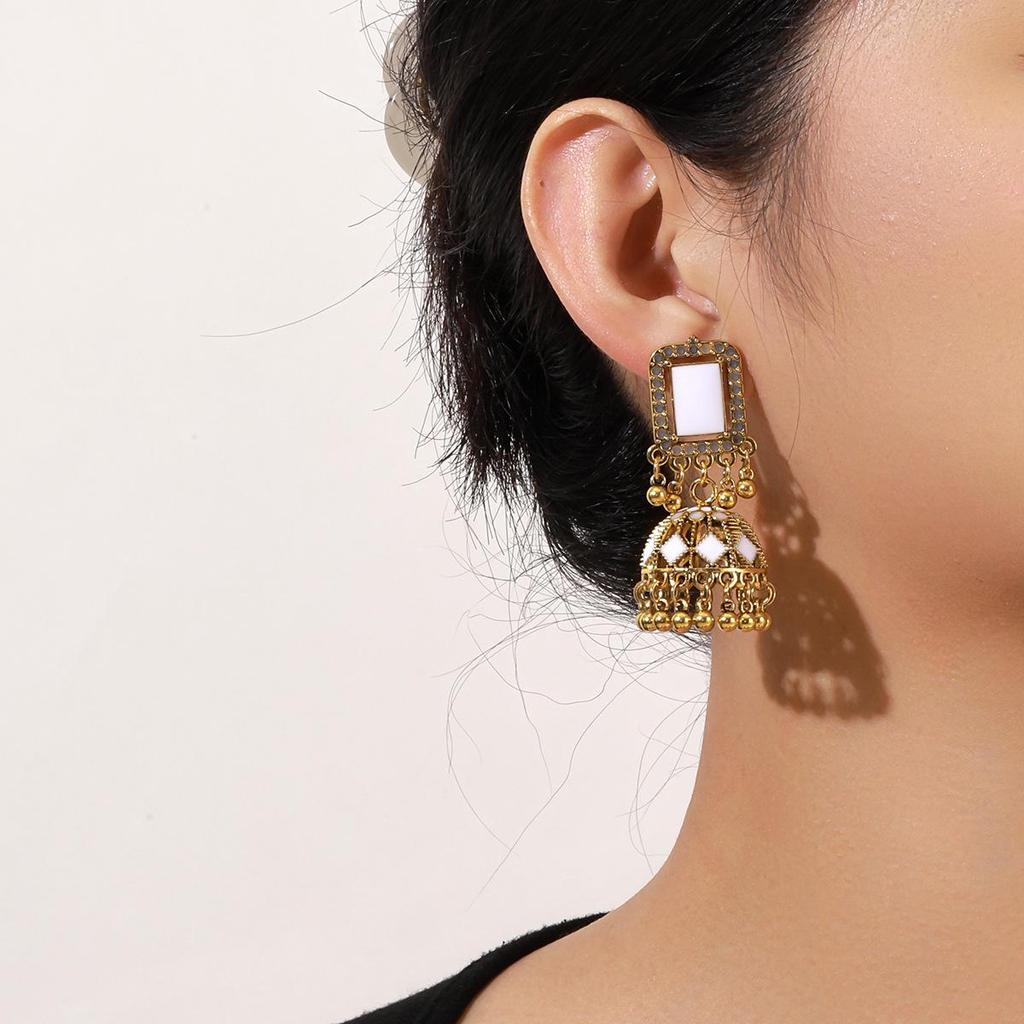 Богемные ретро серьги с кисточками и инкрустированным бриллиантовым шариком