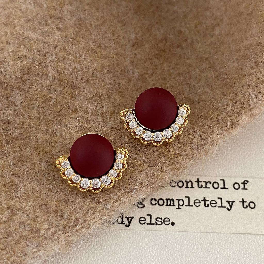 Серебряная игла S925 нишевые огромные красивые кружевные кружевные красные серьги-гвоздики французские легкая роскошь изысканные серьги