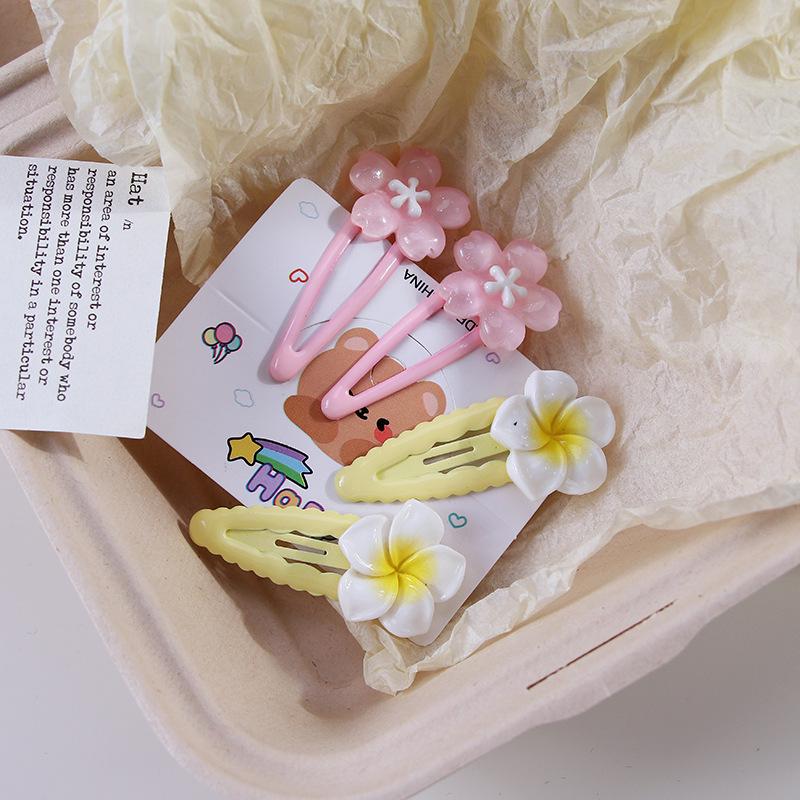 Осенне-зимний милый девчачий набор заколок для волос: Милые мультяшные заколки для челки