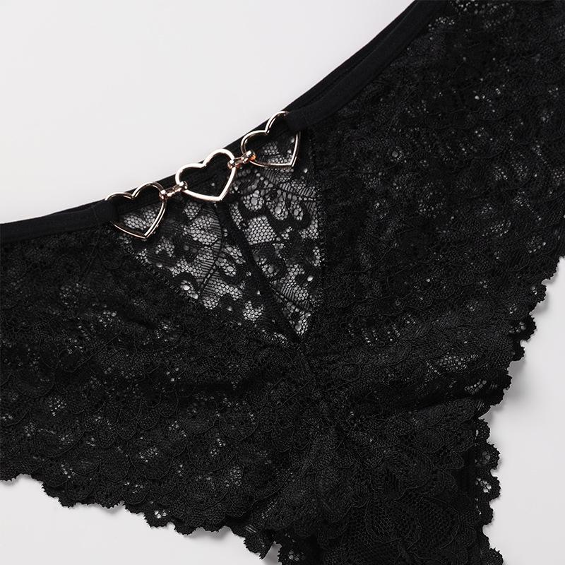 Черные кружевные трусики-стринги с вырезами для комфорта средней посадки - Сексуальное женское нижнее белье больших размеров