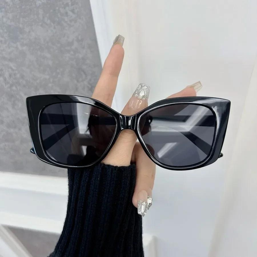 Square Sunglasses Women Men Classic Vintage Fashion Personality Glasses Stylish Casual Minimalist