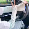 UV Sun Protection Arm Sleeves for Women Cooling Ice Silk Arm Sleeves Sunscreen Arm Cover for Outdoor Cycling Running