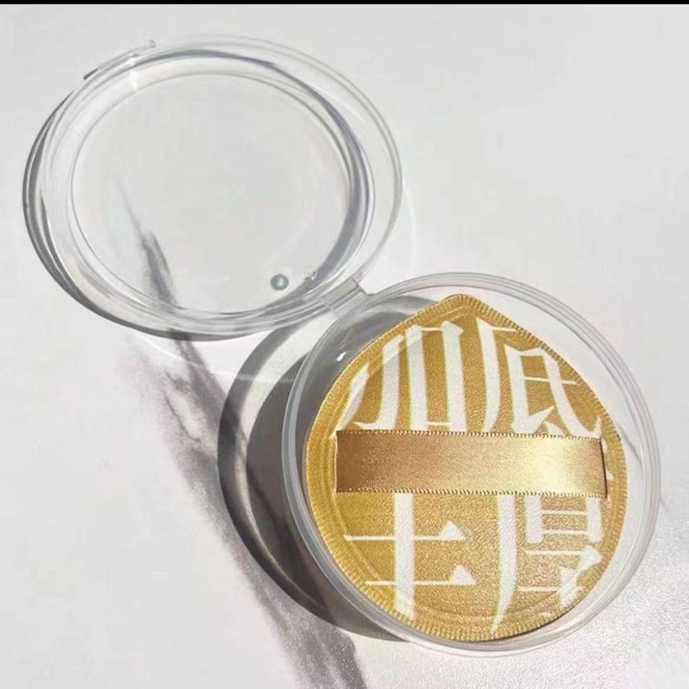 Треугольный спонж для нанесения тональной основы в форме капли воды для жидких кремов и пудры