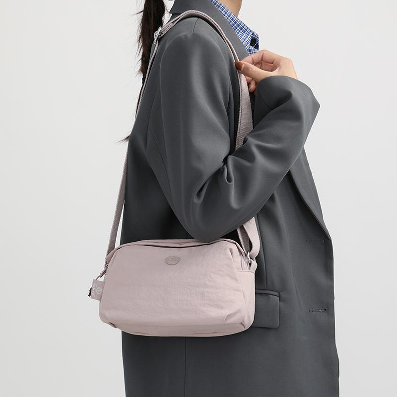 Женская наплечная сумка однотонная сумка кроссбоди водоотталкивающая нейлоновая сумка