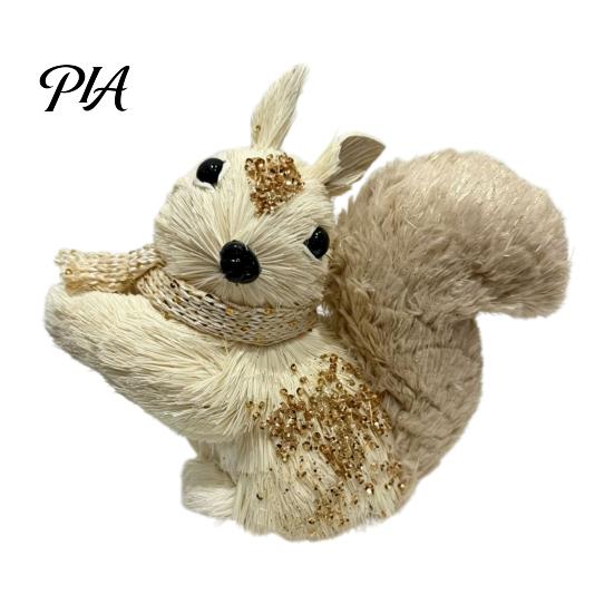 Vintage Style Winter Decorations Handmade Straw Deer/Squirrel Christmas Ornaments with Scarf, Retro Pastoral Rustic Animal Figurines for Holiday Table
