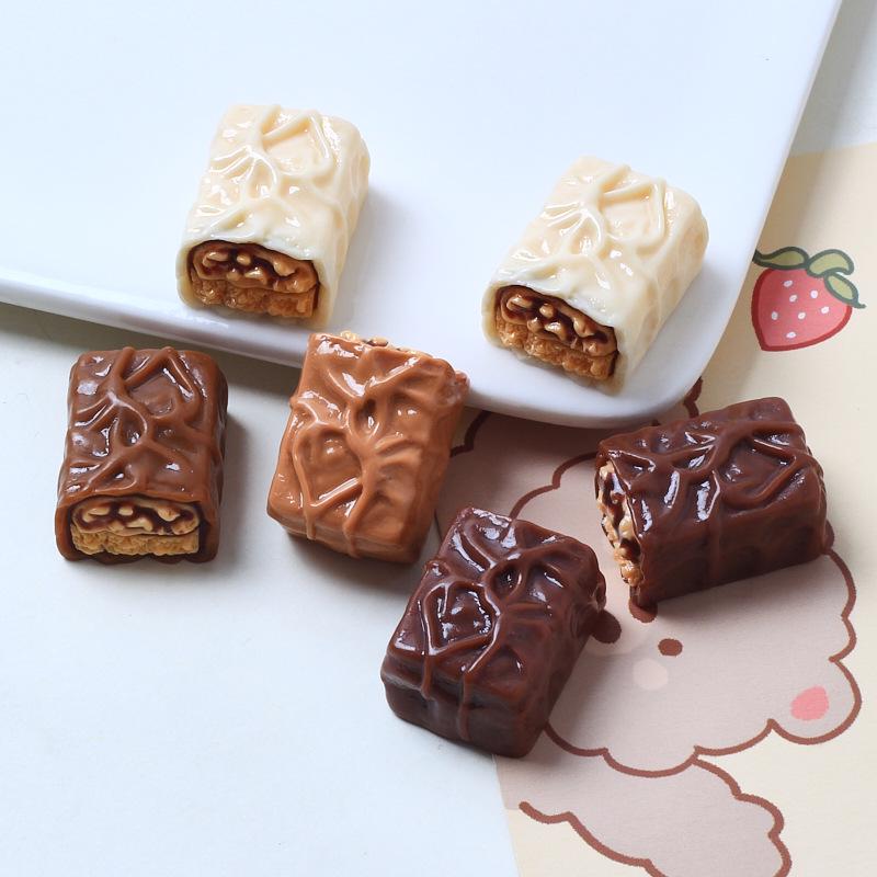 Набор для изготовления украшений из смолы «Шоколадный сэндвич»