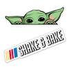 Трансграничная виниловая наклейка на автомобиль «Малыш Йода подглядывает» для окон и бамперов