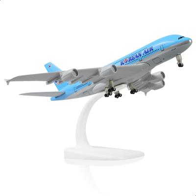 QIYUMOKE A380 Сделанная в Корее литая металлическая модель самолета A380 Sky Jumbo Модель самолета A380 в комплекте с подставкой Подарок и экспонат для авиационного энтузиаста