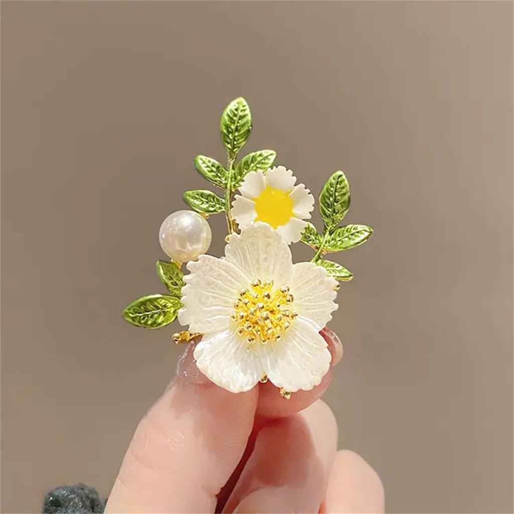Rinhoo Elegant Daisy Flower Brooches For Women Fashion Sunflower Leaves Enamel Pins Floral Bouquet Badge Wedding Party Jewelry
