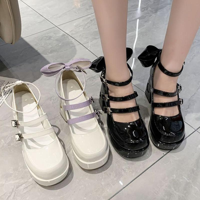 2024 Туфли Лолита Туфли на платформе Мэри Джейн Ремешок со звездой Женские туфли на шнуровке из искусственной кожи для девочек Клепки Повседневная обувь Каваи