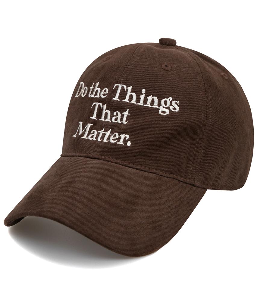Кепка с хлопковым персиковым шариком Wig That Matter