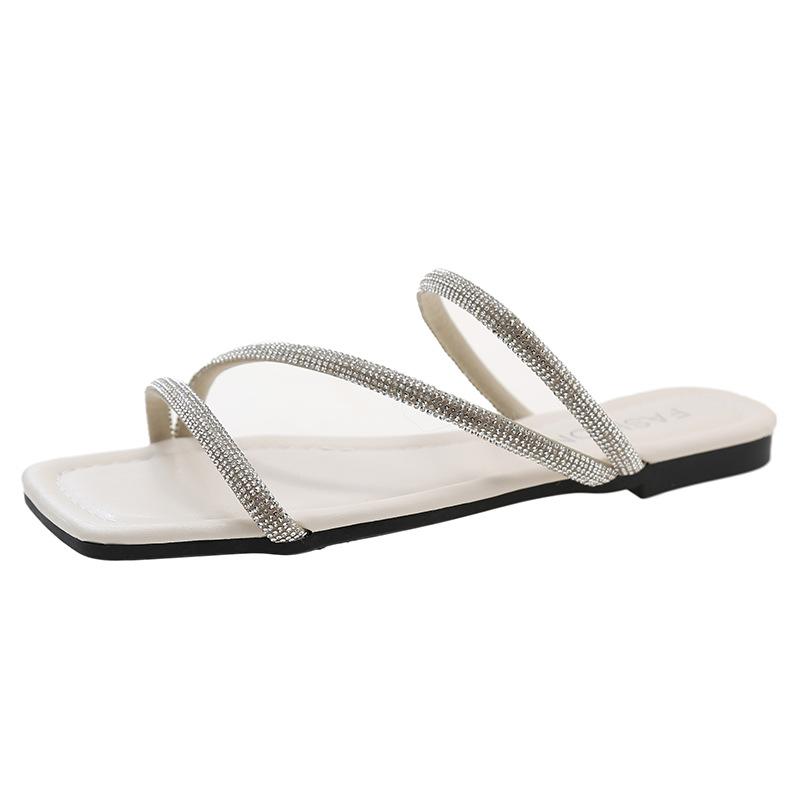 Тапочки женские летние для улицы Новогодние модные универсальные со стразами на плоской подошве пляжные прохладные тапочки
