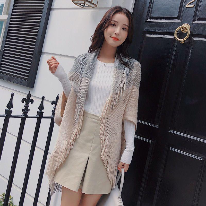 New Fashionable Fur Collar Thickened Warm Shawl Large Size Loose Knitted Cardigan Jacket Female
