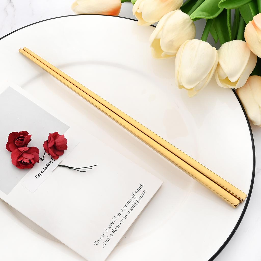 2 шт. портативная черная посуда из нержавеющей стали, набор столовых приборов, ложка, палочки для еды, набор западных обедов, ужинов, дорожная посуда