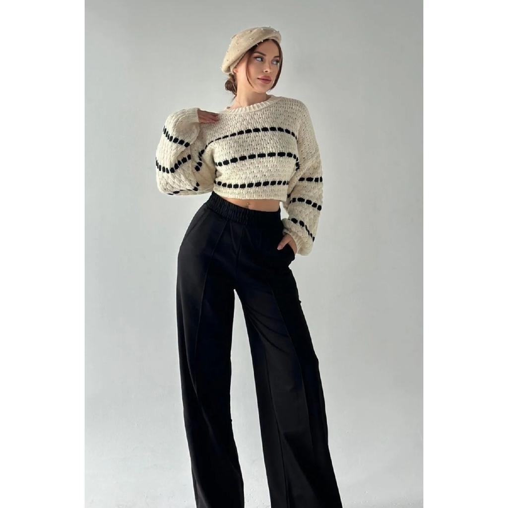 Женский свитер оверсайз с квадратным узором