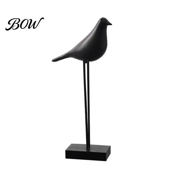 Sophisticated Bedside Table Ornaments Black & White Bird Figurine, Minimalist Modern Art Sculpture for TV Contemporary Office Desktop