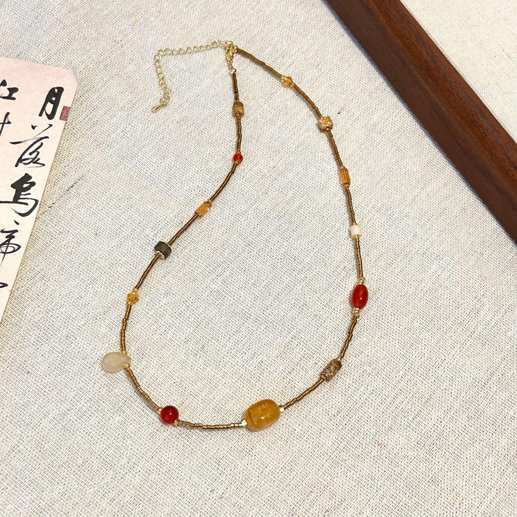 Ожерелье из натурального камня с бусинами для женщин - Роскошный чокер-цепочка на ключицу 2025