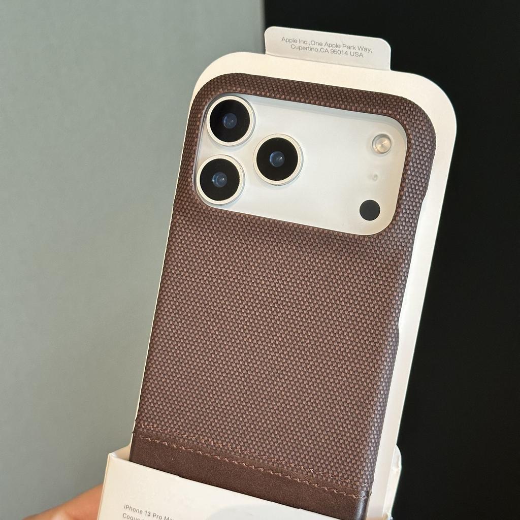 Оригинальный Чехол-Книжка Из Ткани и Кожи Для iPhone 17 Air 16 15 14 Plus 13 12 Pro Max Без Рамок Матовый Ударопрочный Защитный Чехол-Броня