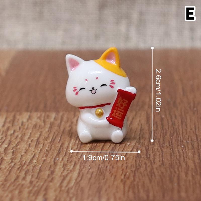 1Pc Cute  Year Cartoon Lucky Cat Micro Landscape Resin Cat Micro Landscape Diy Pot Garden Decorations Miniatures