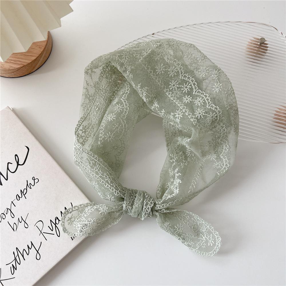 Хлопковый льняной кружевной треугольный шарф для женщин на весну, осень и лето, маленький цветочный маленький шарф, украшение на голову, тонкий стильный шелковый шарф